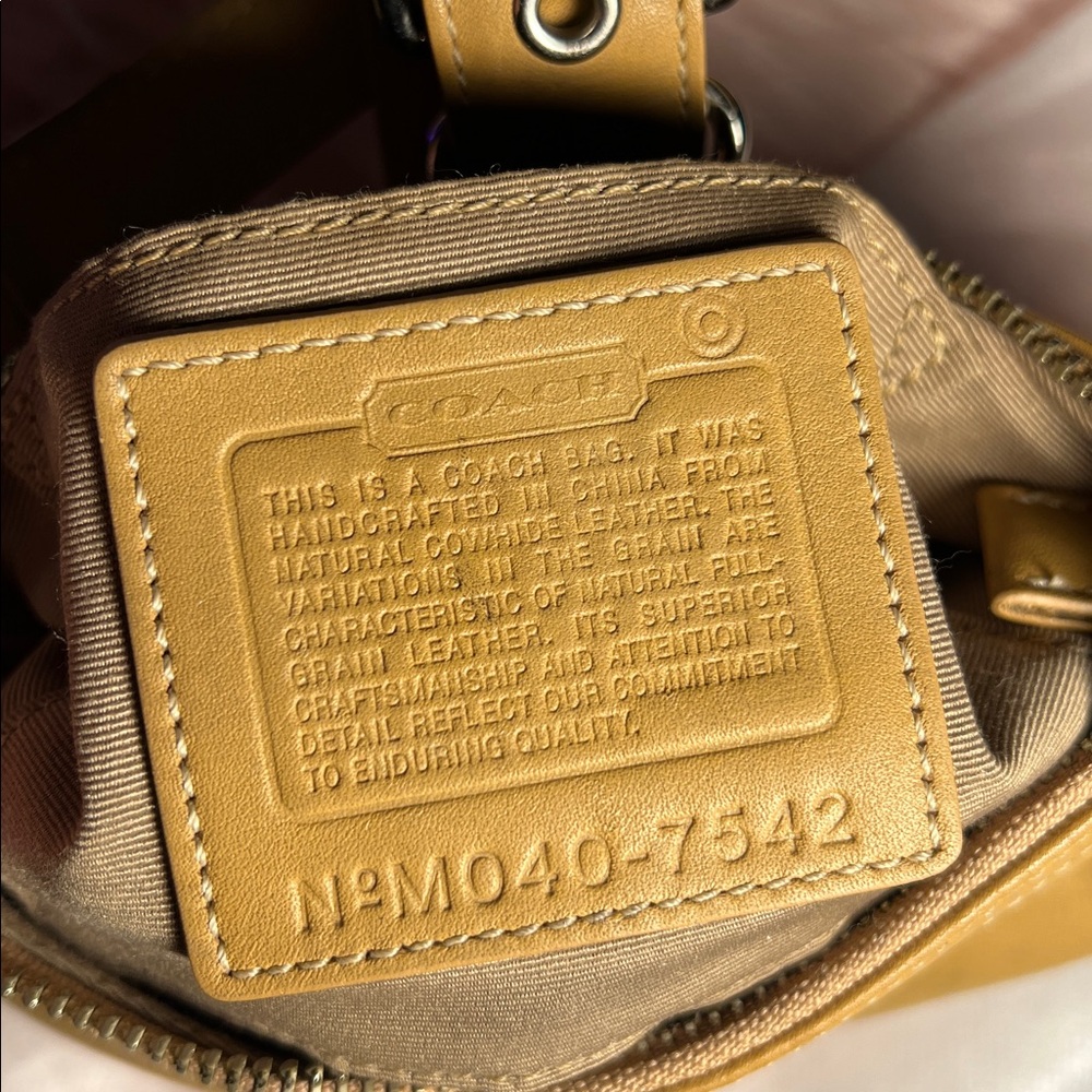 COACH Demi Baguette Leather Shoulder Bag in Tan - Y2K Mini Hobo Bag - Picture 10 of 15